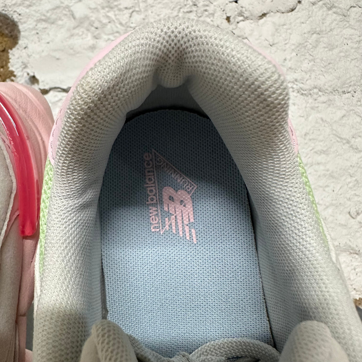 New Balance 9060 Grey Dragon Berry Sz 7 DS