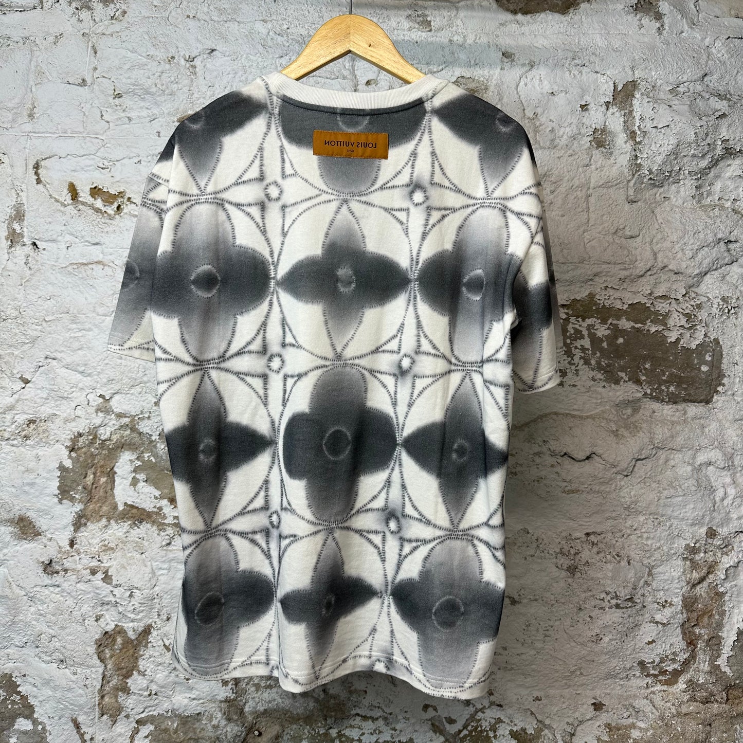 Louis Vuitton Shibori Monogram T-shirt White Sz L