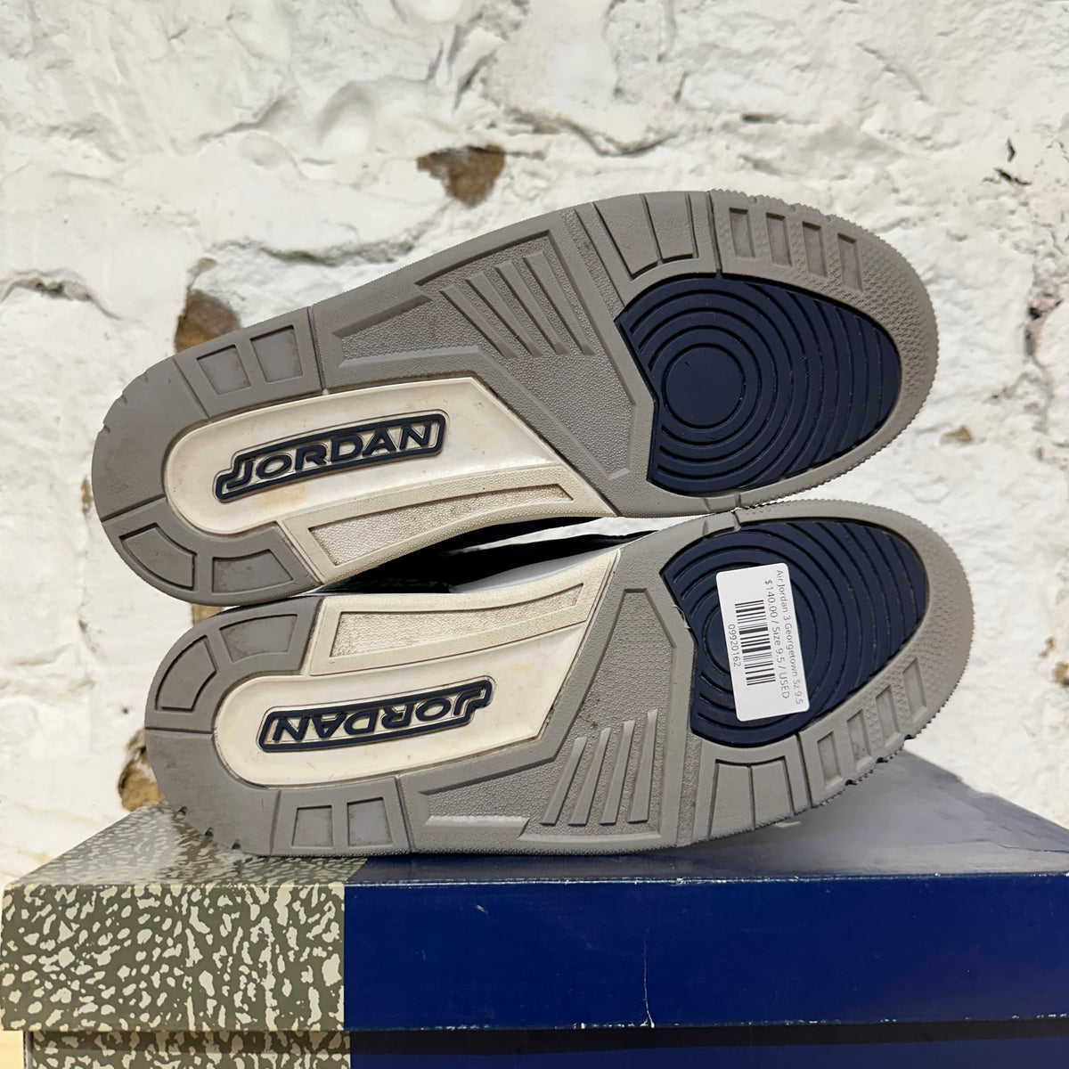 Air Jordan 3 Georgetown Sz 9.5