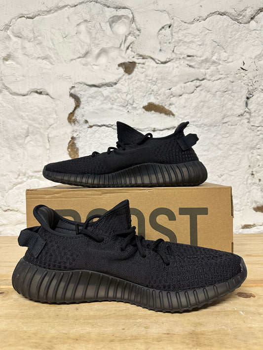 Yeezy 350 Onyx Sz 11