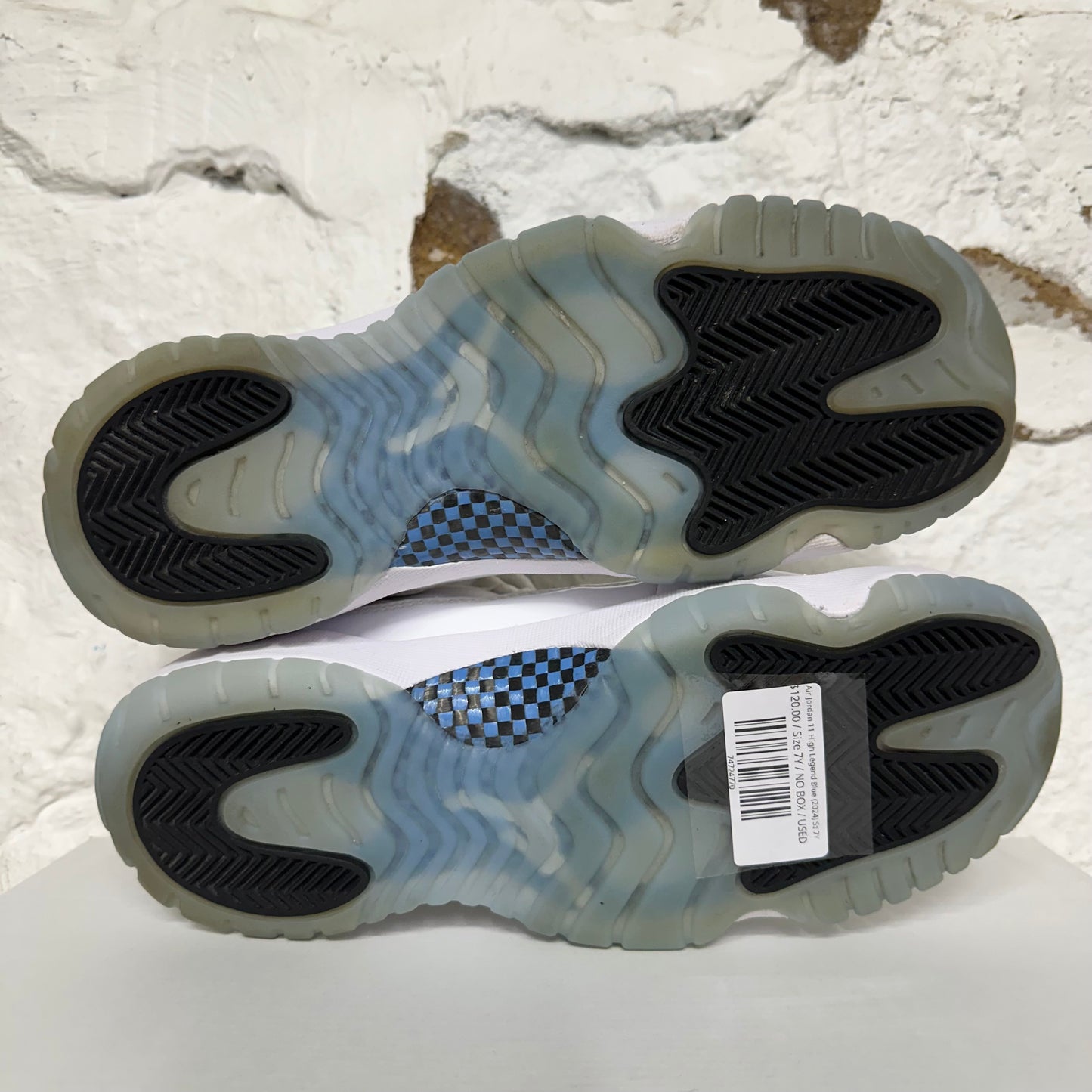 Air Jordan 11 High Legend Blue (2024) Sz 7Y