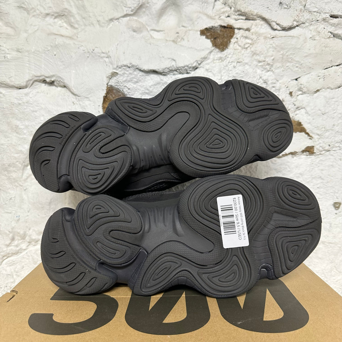 Yeezy 500 Utility Black Sz 9.5