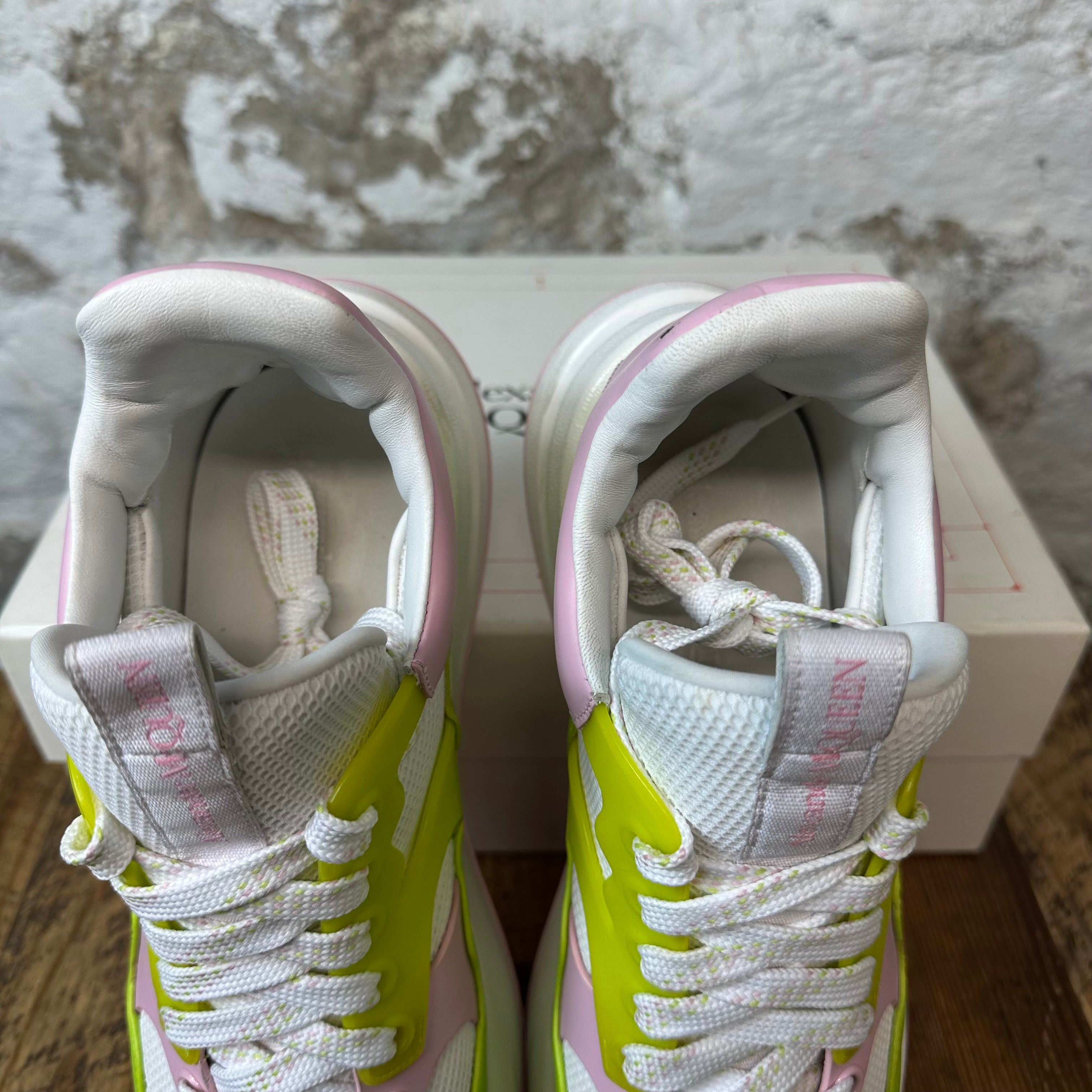 Alexander McQueen Sue Velour Lime Ice White Sneaker Sz 10 (43