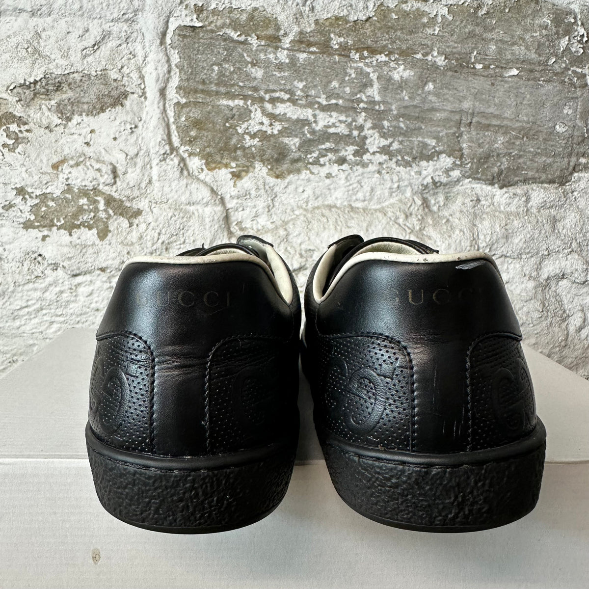 Gucci Black GG Embossed Monogram Ace Sneaker Sz 7