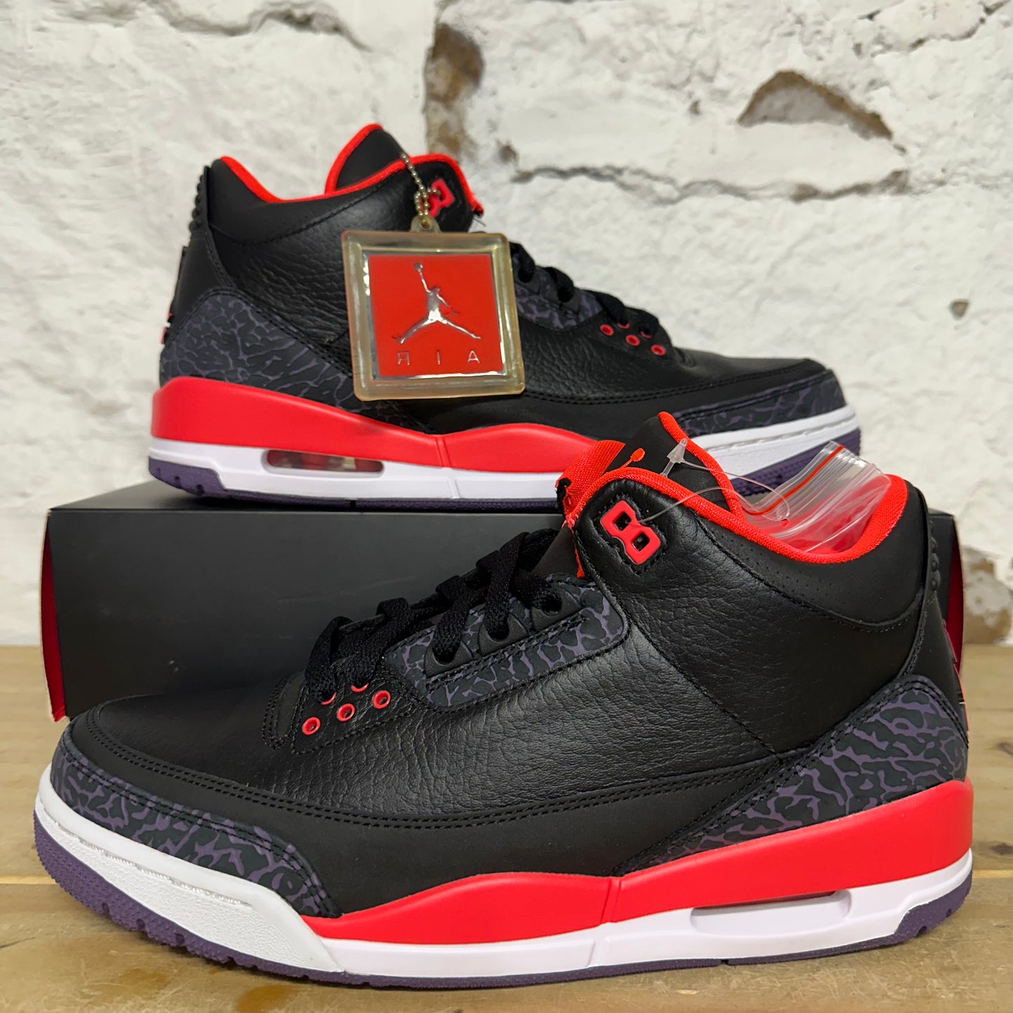 Air Jordan 3 Crimson Sz 10 DS