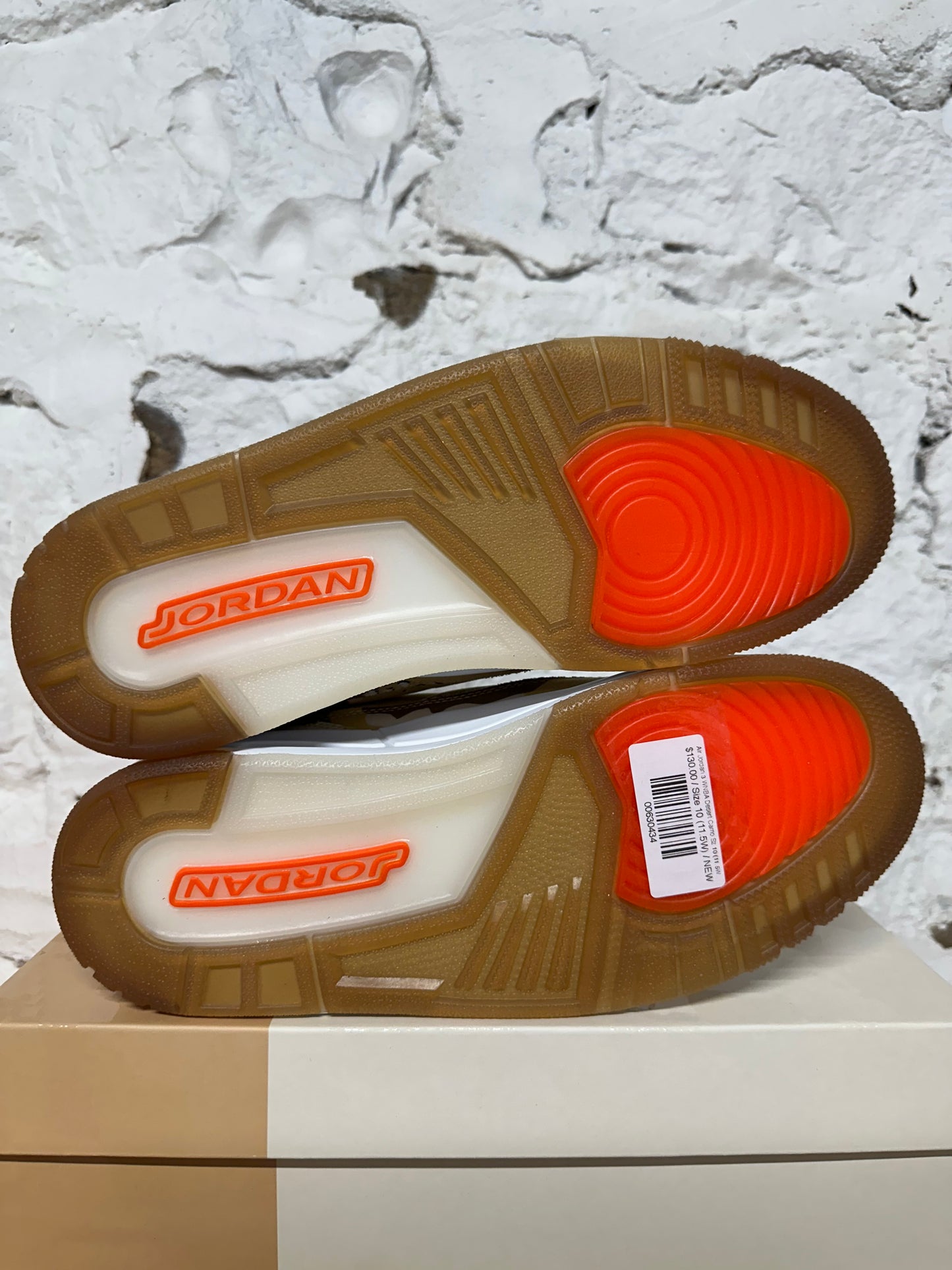 Air Jordan 3 WNBA Desert Camo Sz 10 (11.5W) DS