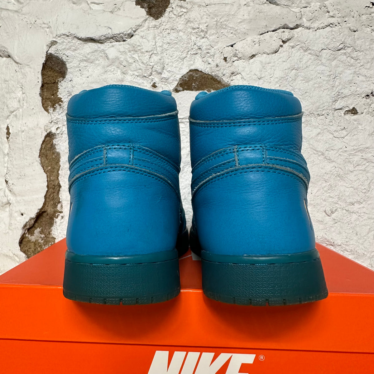 Air Jordan 1 High Gatorade Blue Lagoon Sz 9