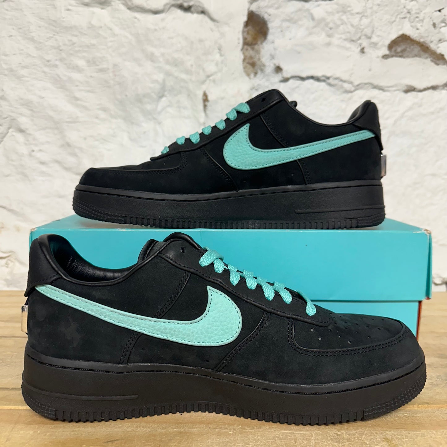 Nike Air Force 1 Low Tiffany & Co. 1837 Sz 9
