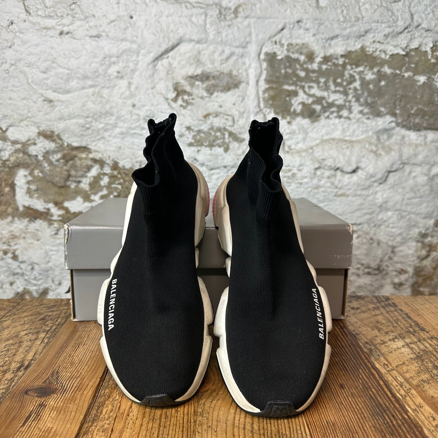 Balenciaga Black White Pink Sock Runner Sneaker Sz 6.5 (39)