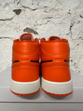 Air Jordan 1 Mid Rush Orange Sz 9.5 (11W) DS