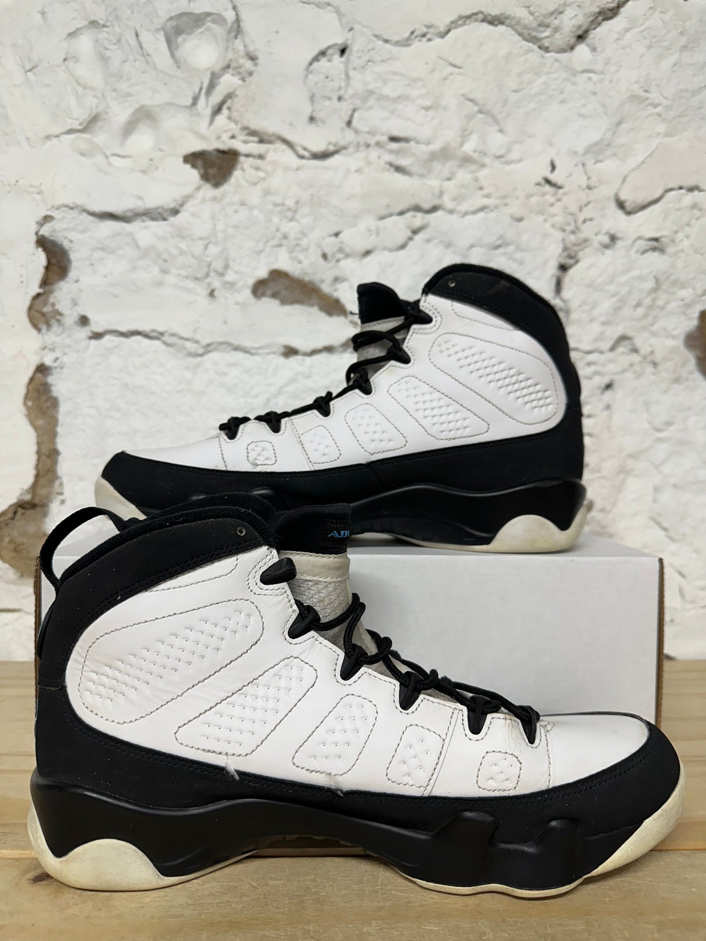 Air Jordan 9 University Blue Sz 10