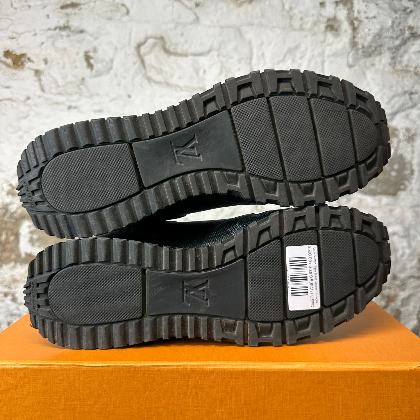 Louis Vuitton Triple Black Leather Monogram Runaway Sneaker Sz 9.5 (8LV)