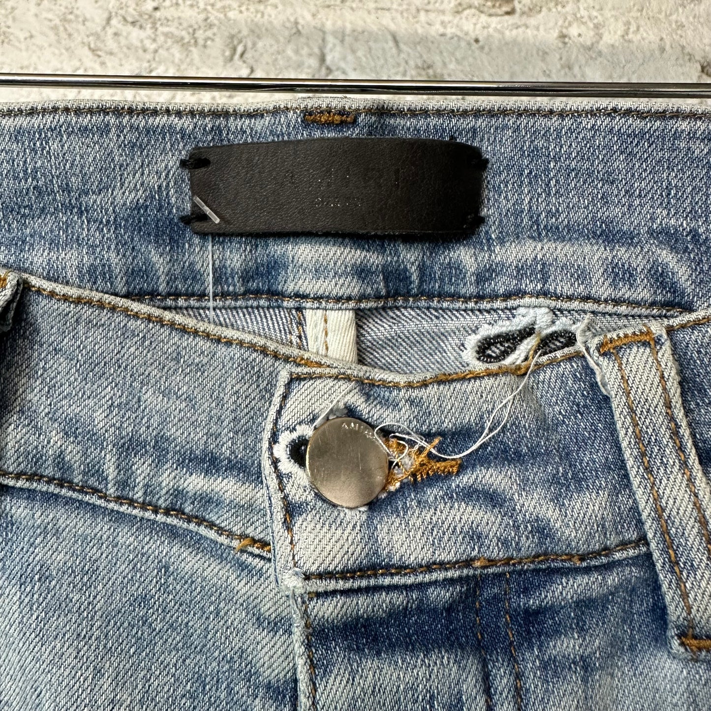 Amiri Knee Hole Paisley Logos Blue Denim Jeans Sz 32