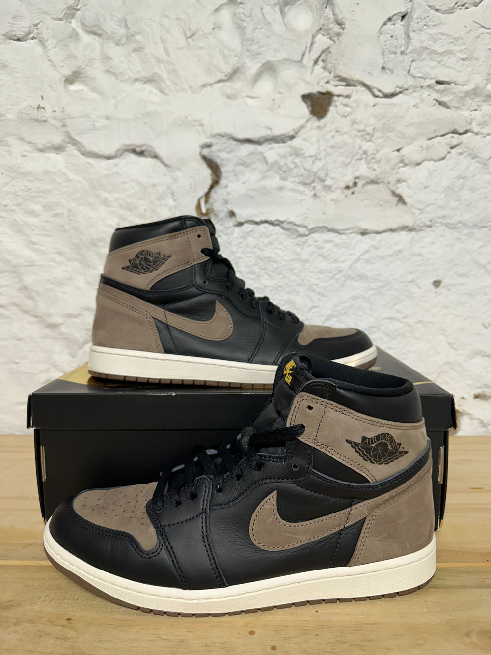 Air Jordan 1 Palomino Sz 11