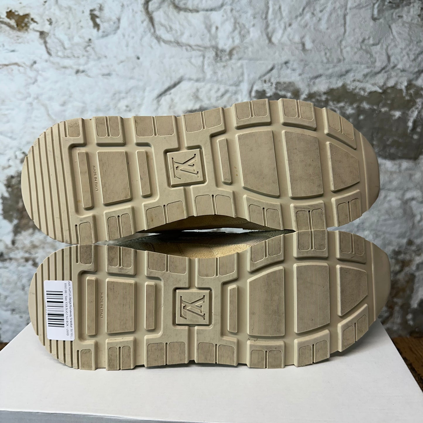 Louis Vuitton Beige Runaway Sneaker Sz 10 (8.5LV)