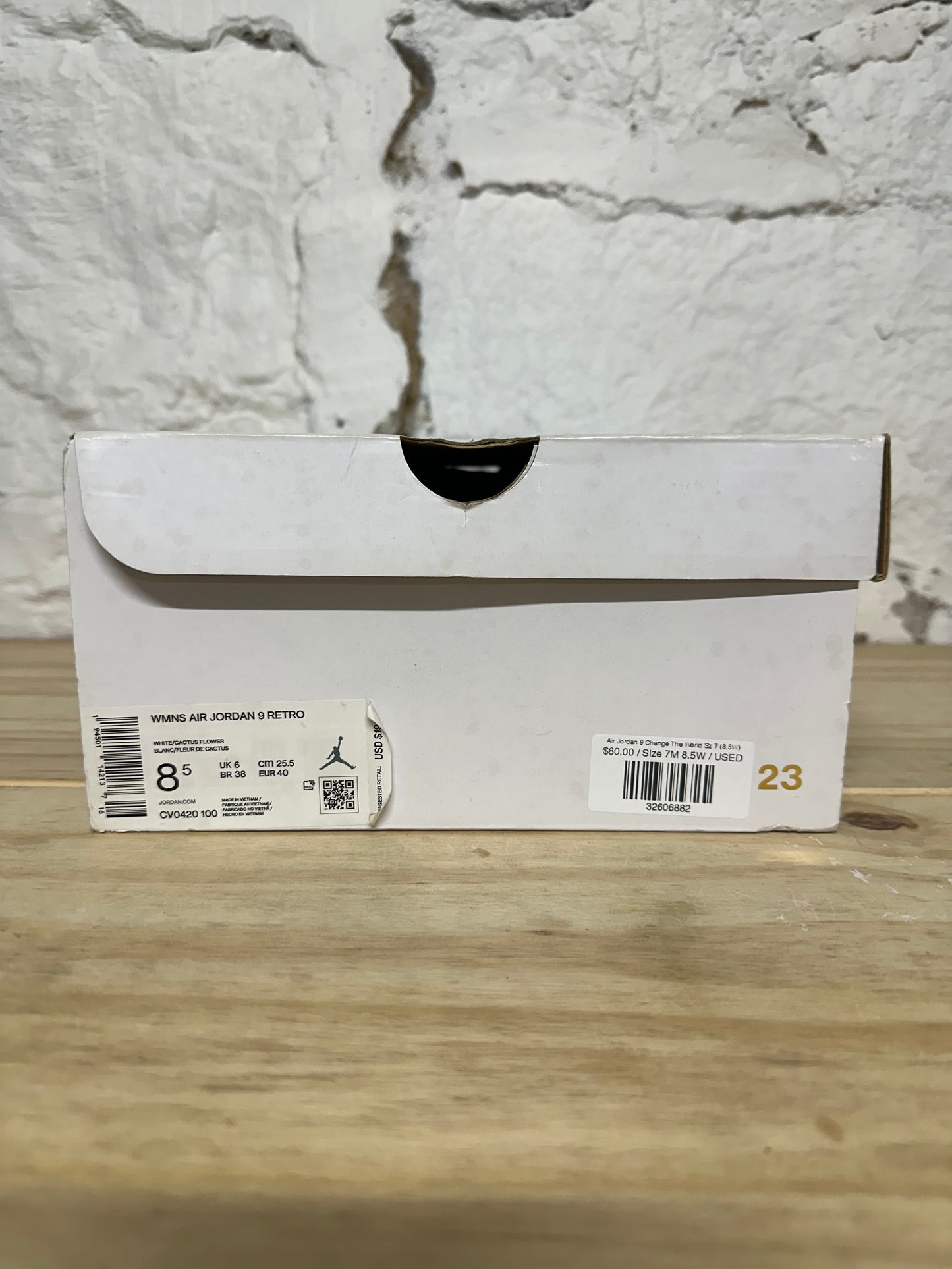 Air Jordan 9 Change The World Sz 7 (8.5W)