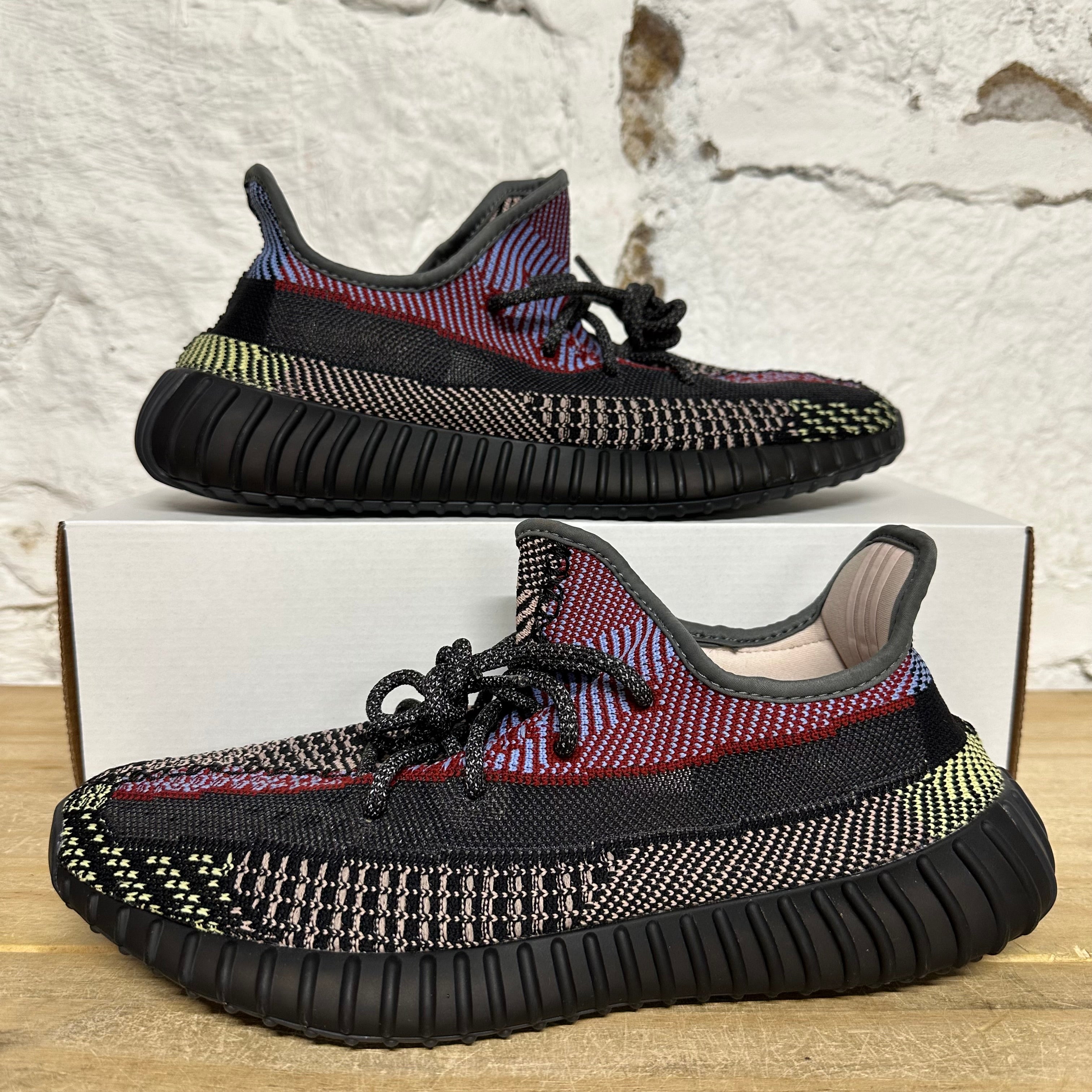 Yeezy 350 V2 Yecheil Sz 10.5