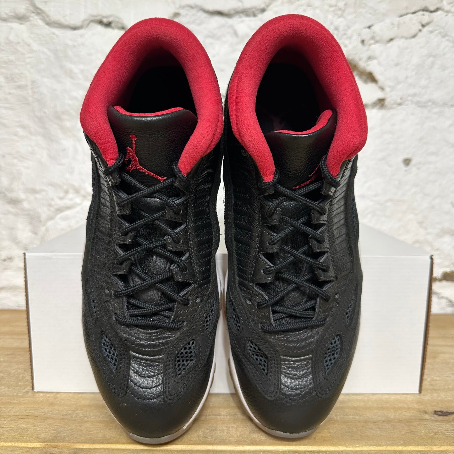 Air Jordan 11 Low Bred IE (2021) Sz 10