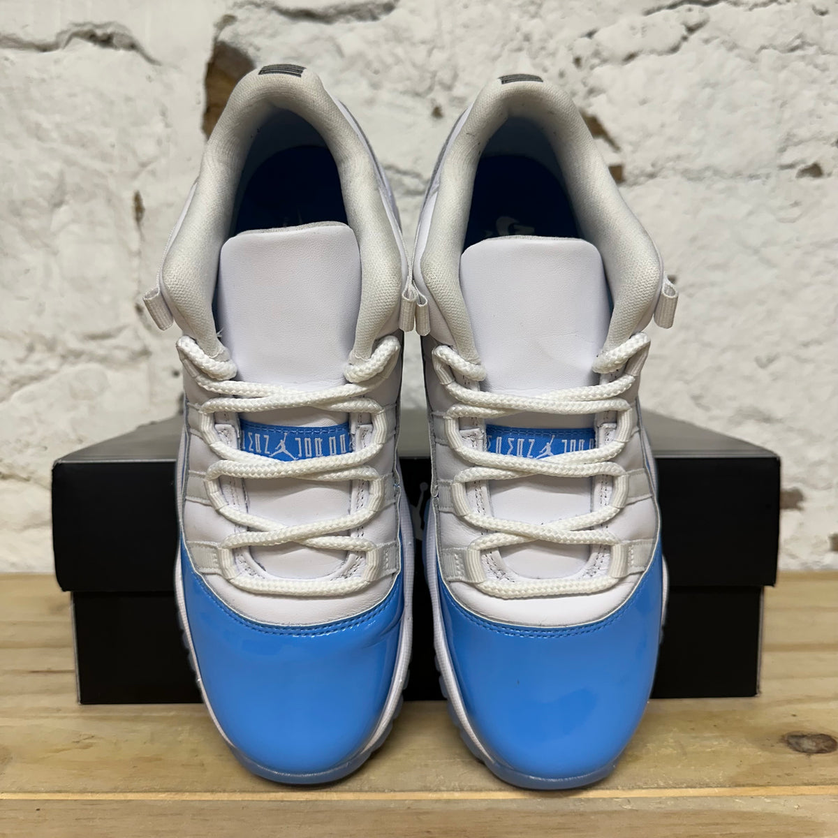 Air Jordan 11 Low University Blue (2026) Sz 6.5Y