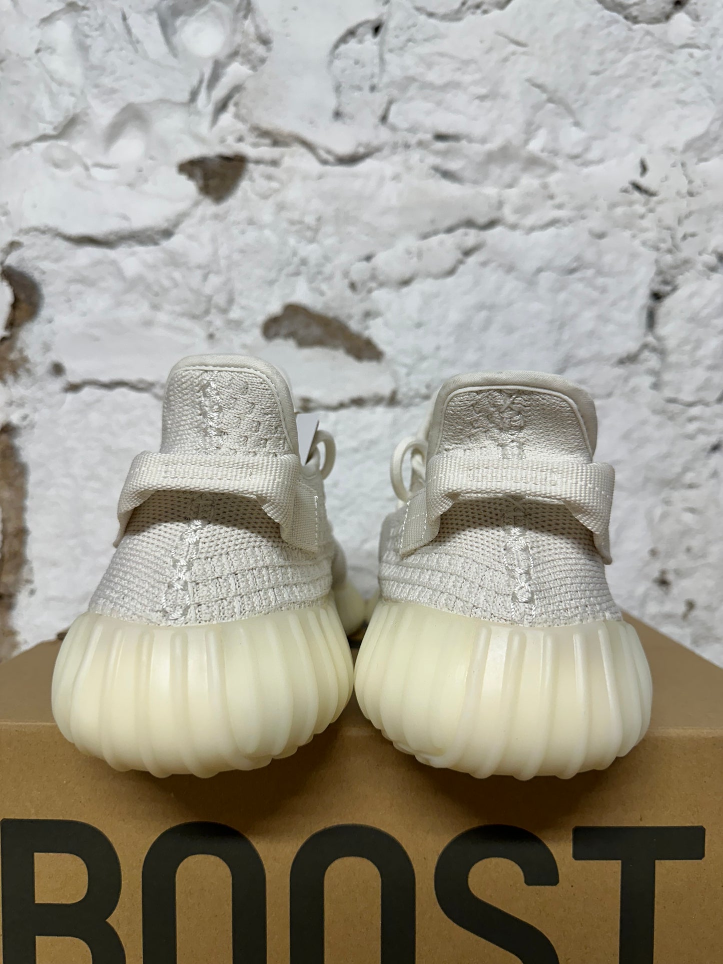Yeezy 350 V2 Bone White Sz 11 DS