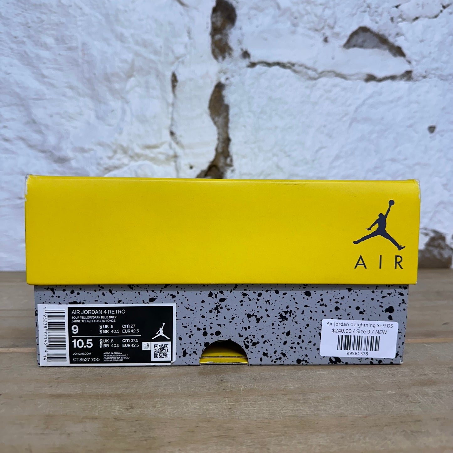Air Jordan 4 Lightning Sz 9 DS