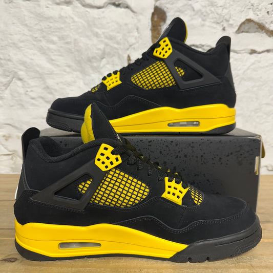 Air Jordan 4 Thunder Sz 9