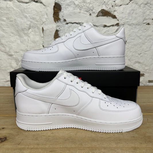 Nike Air Force 1 Low Supreme White Sz 11.5 DS
