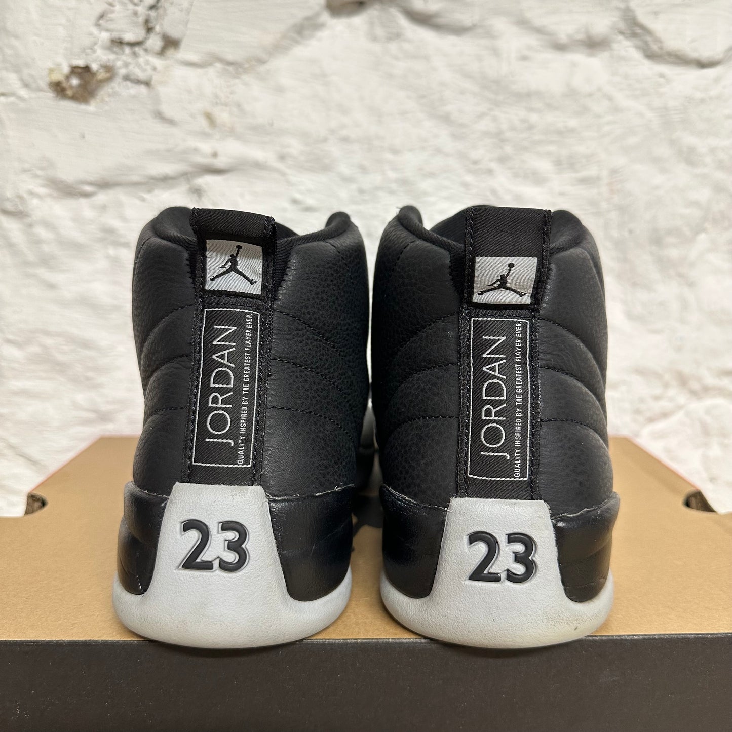 Air Jordan 12 Barons Sz 9