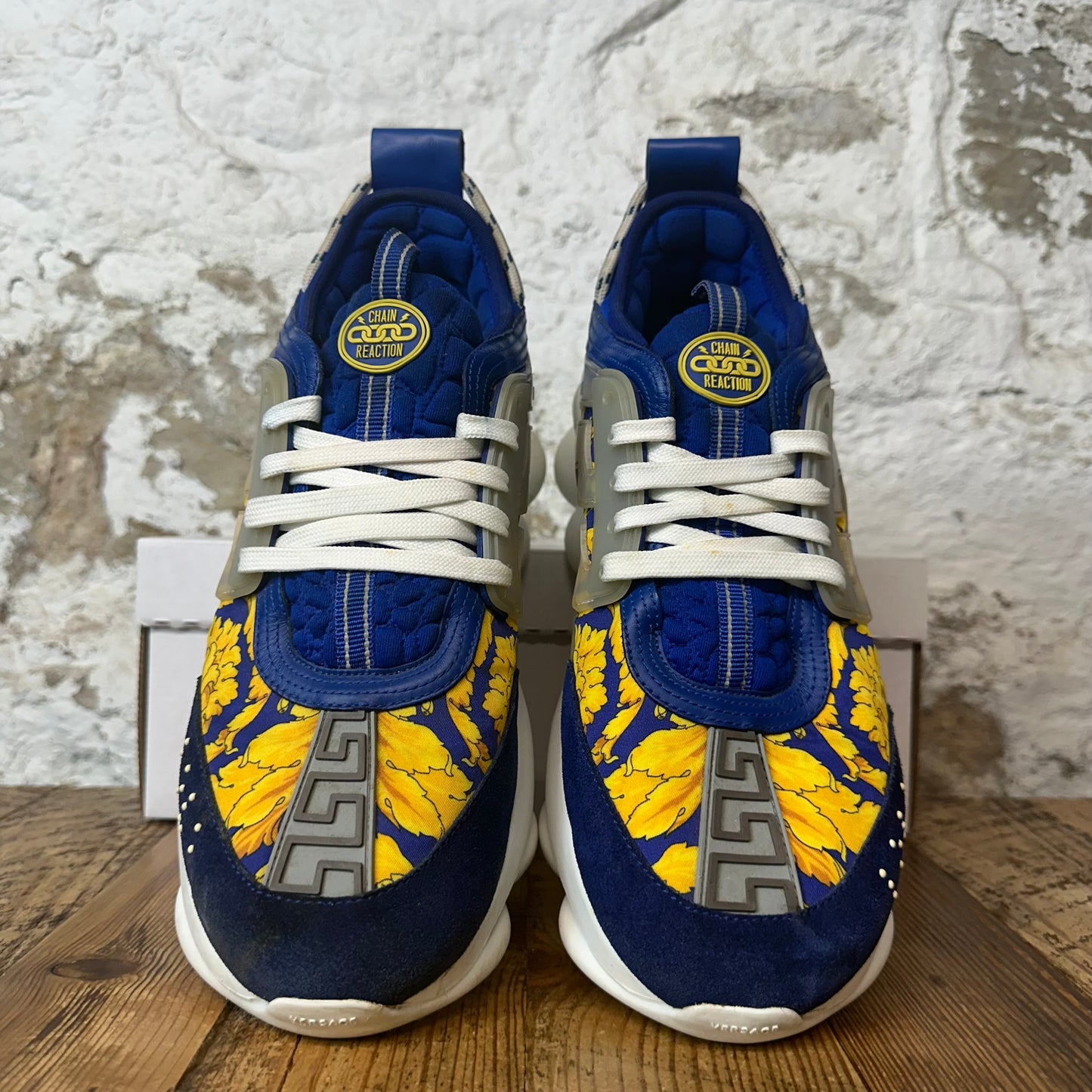 Versace Chain Reaction Blue Yellow White Sneaker Sz 10 (43)