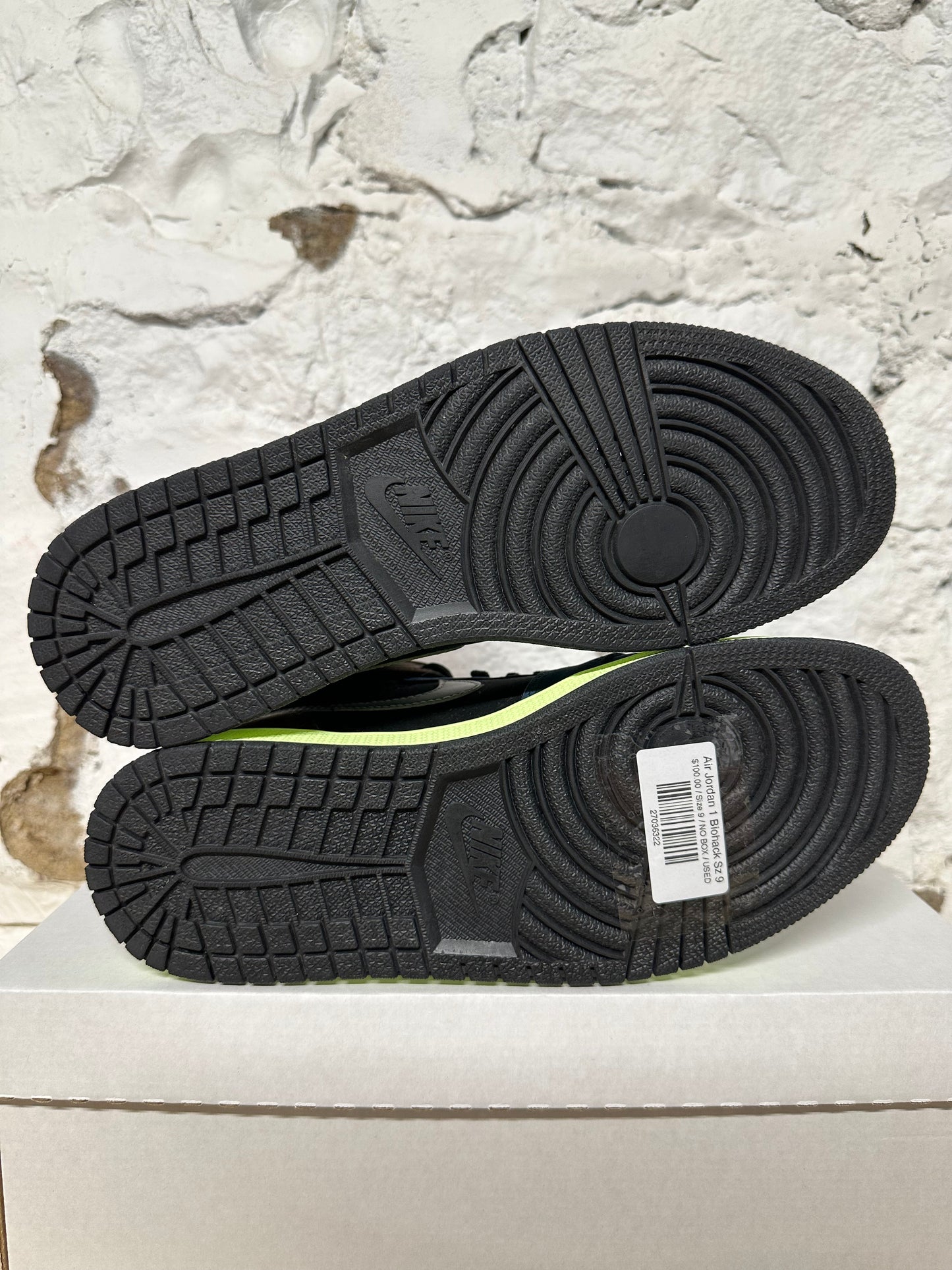 Air Jordan 1 High Tokyo Biohack Sz 9