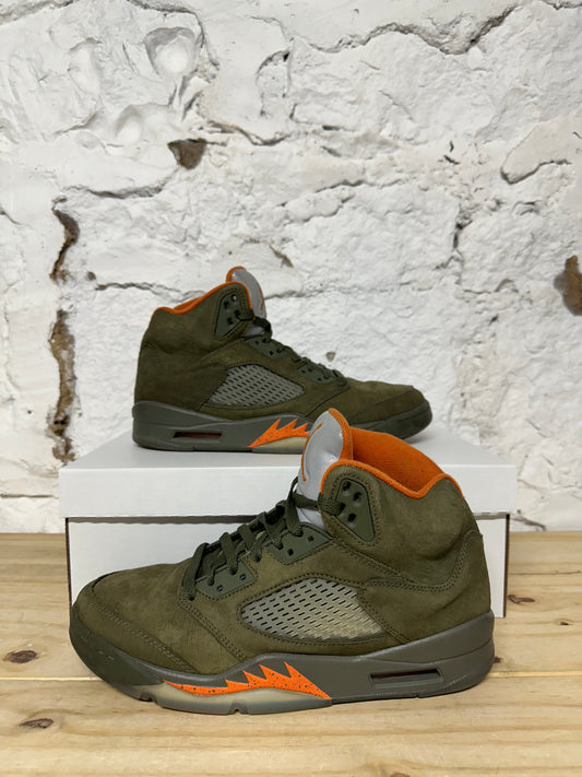 Air Jordan 5 Olive Sz 9