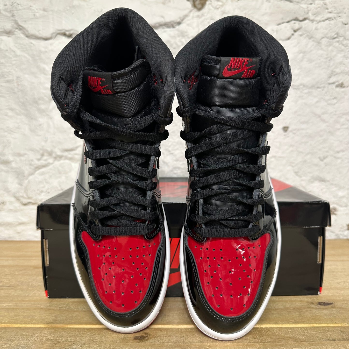 Air Jordan 1 High Patent Bred Sz 11