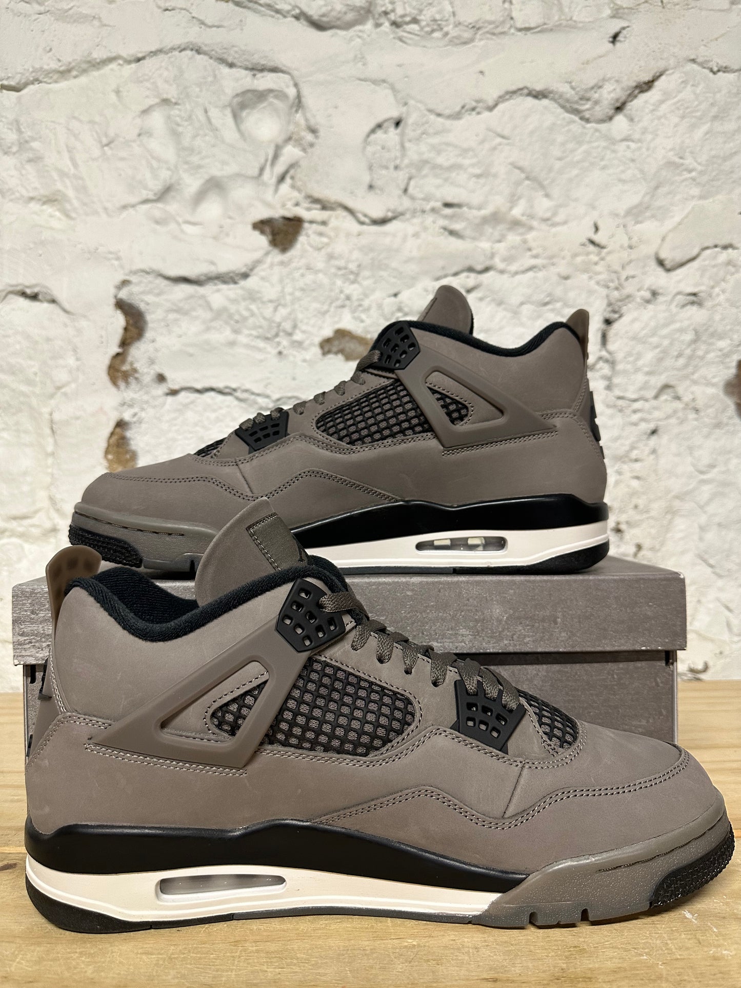 Air Jordan 4 Cave Stone Sz 13 DS