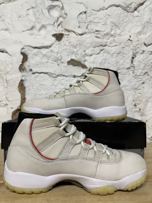Air Jordan 11 Pure Platinum Sz 8