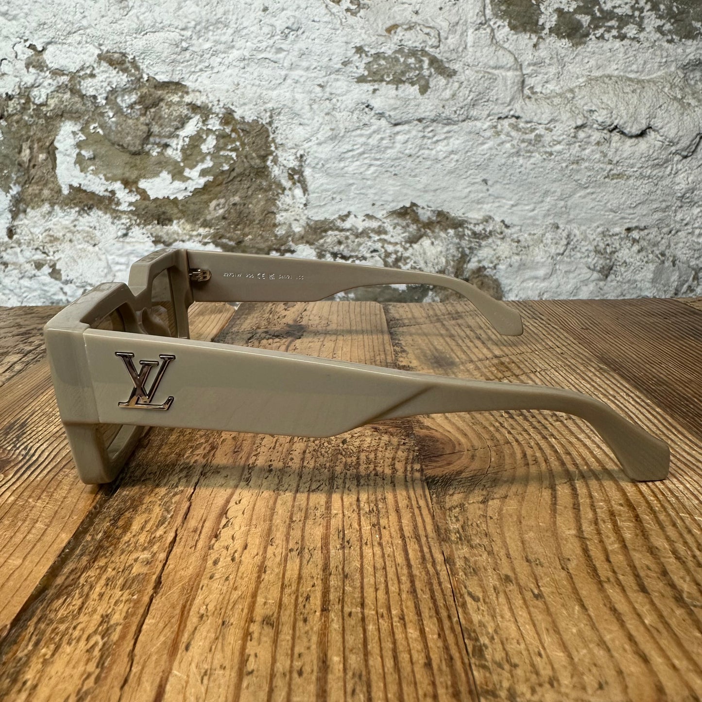 Louis Vuitton Clash Square Beige Sunglasses W/ Box