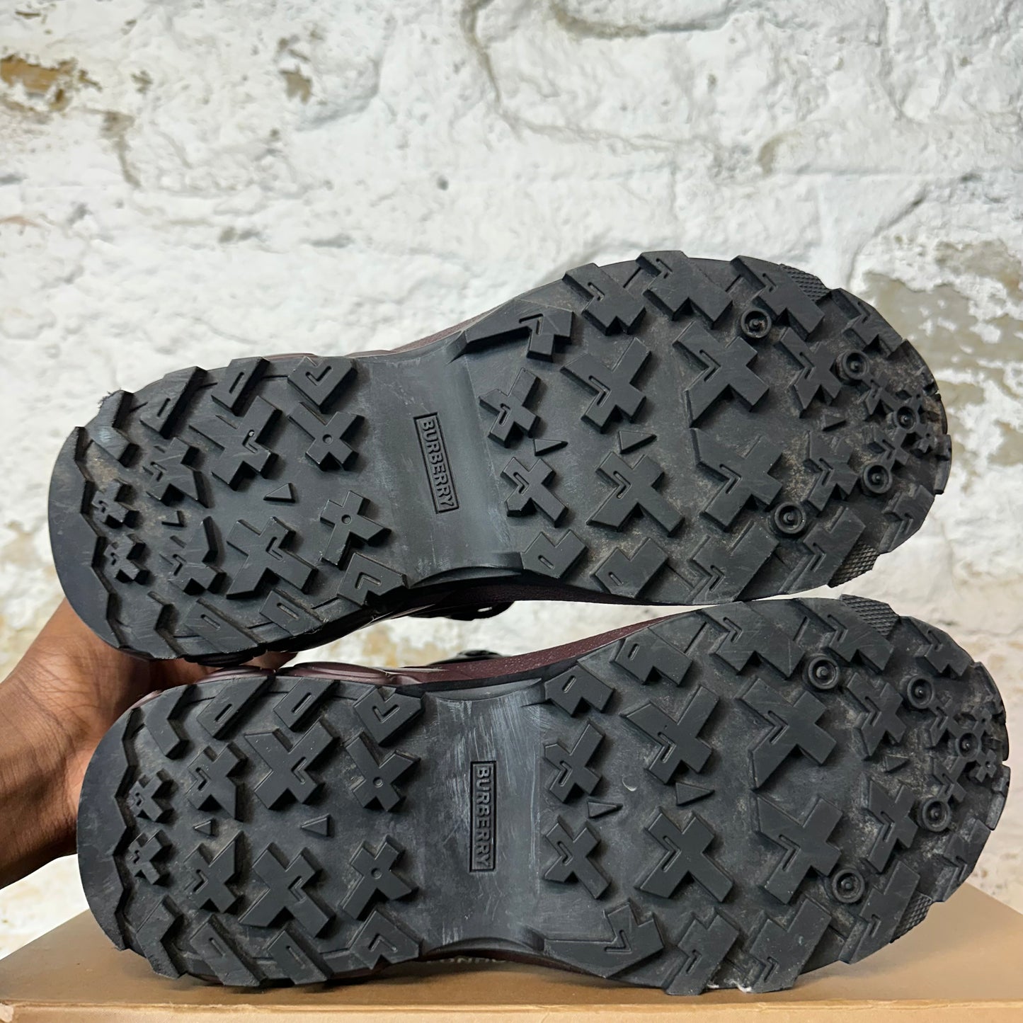 Burberry Arthur Deep Maroon Plaid Sneaker Sz 10 (43)