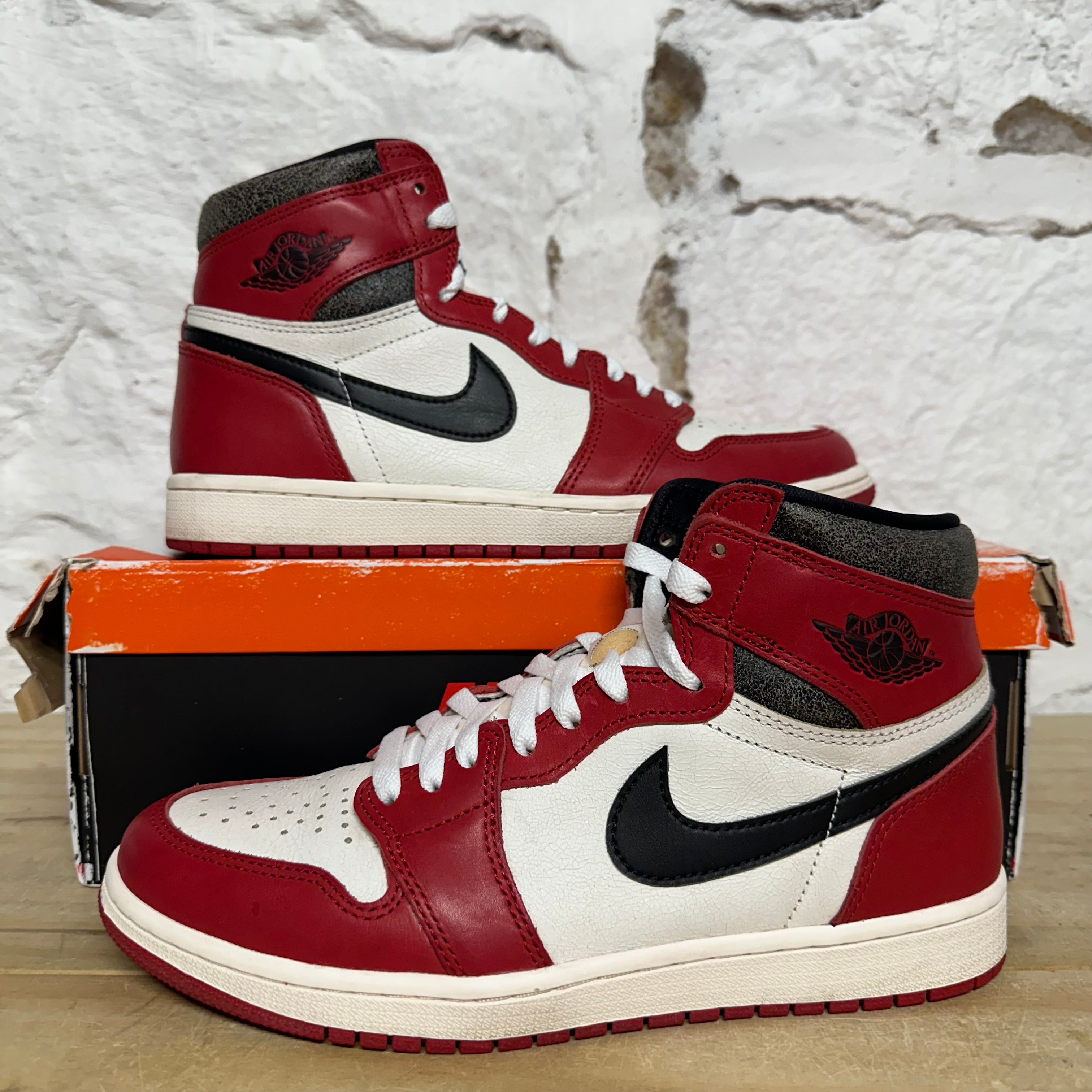 Air Jordan 1 High Chicago Lost and Found Sz 8.5