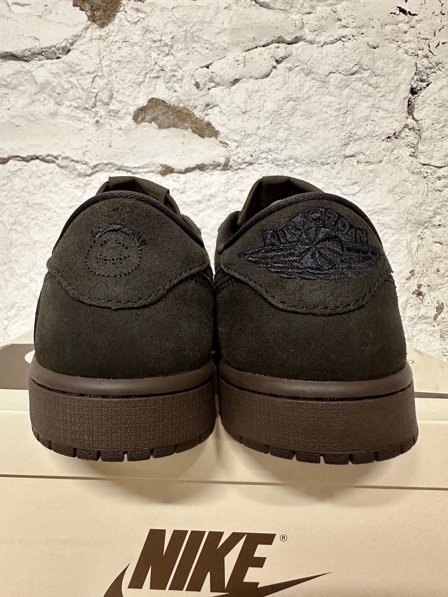 Air Jordan 1 Low Travis Scott Velvet Brown Sz 9