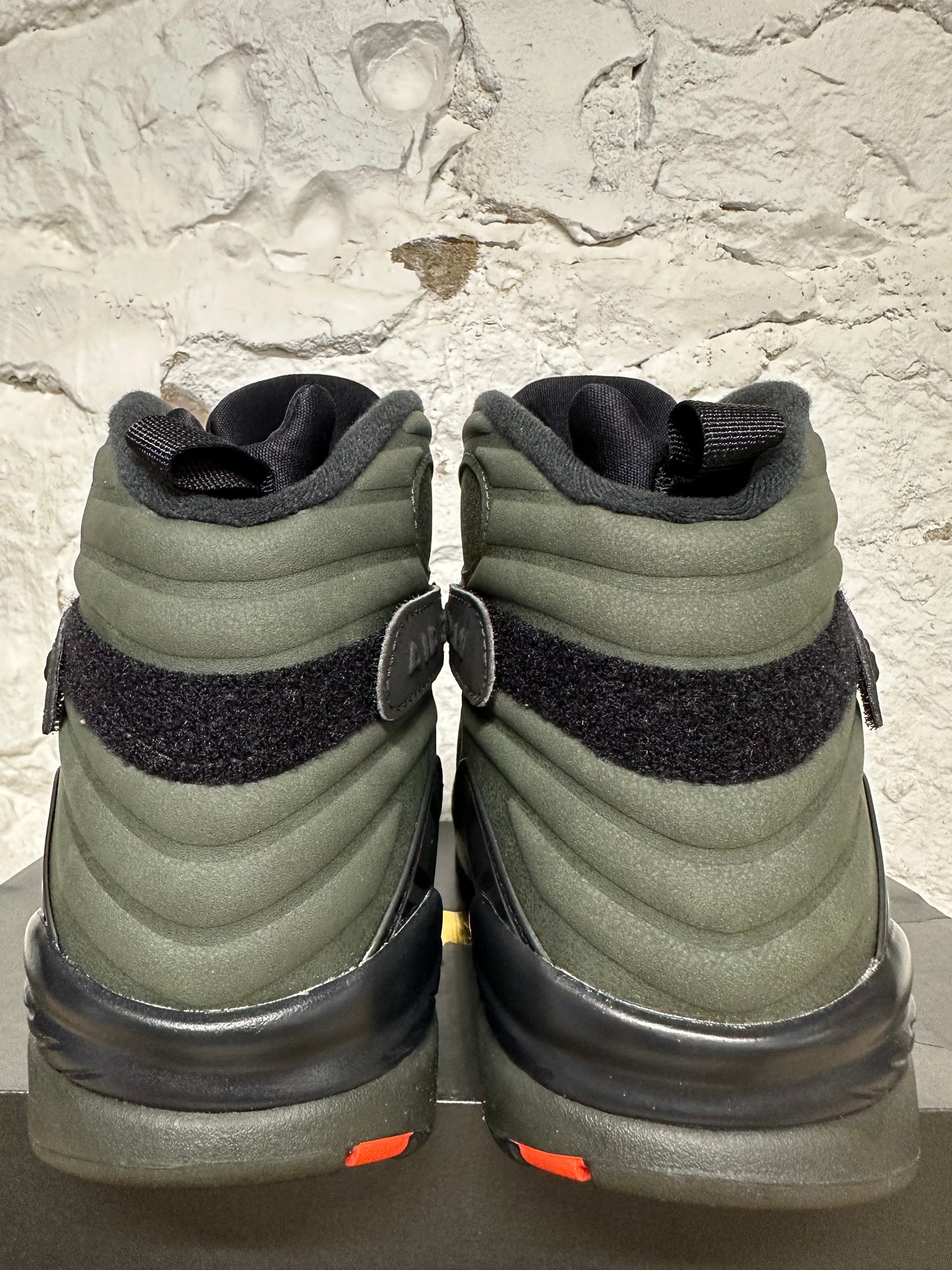 Air Jordan 8 Undefeated Take Flight Sz 14