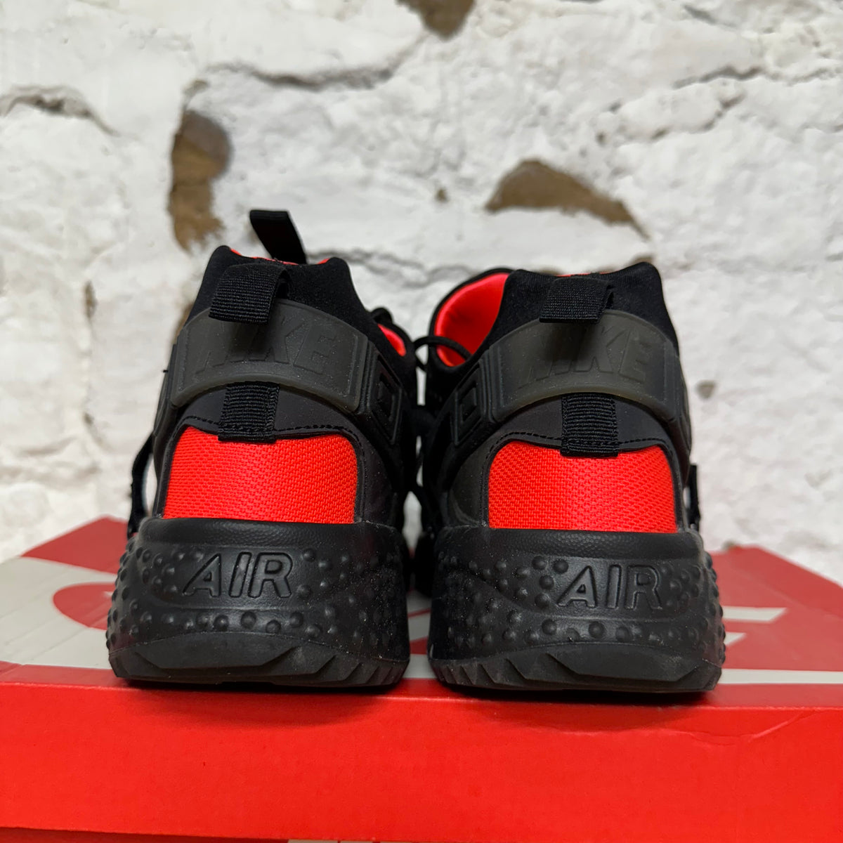 Nike Air Huarache Utility Hologram Sz 10 DS