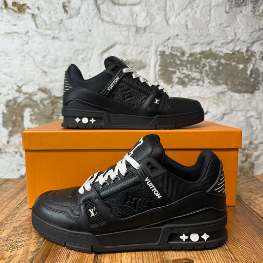 Louis Vuitton Triple Black Trainer Sneaker Sz 8 (6.5LV)