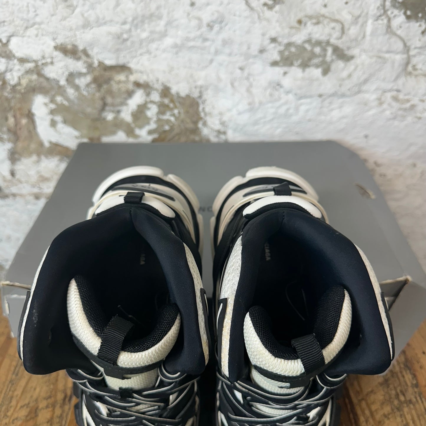 Balenciaga High Track Runner Black White Sneaker Sz 11 (44)