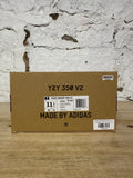 Yeezy 350 Zebra Sz 11.5