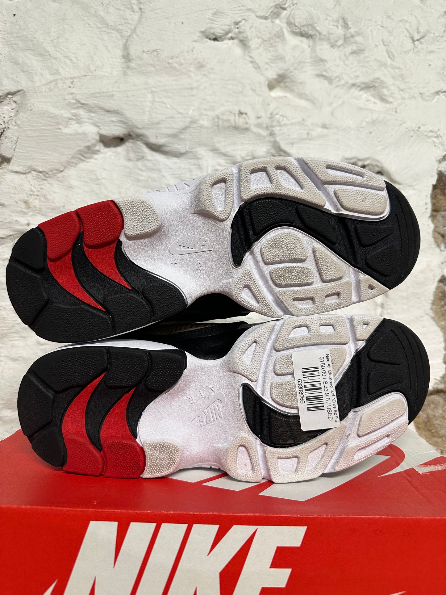 Nike Air Diamond Turf 49ers Sz 9.5