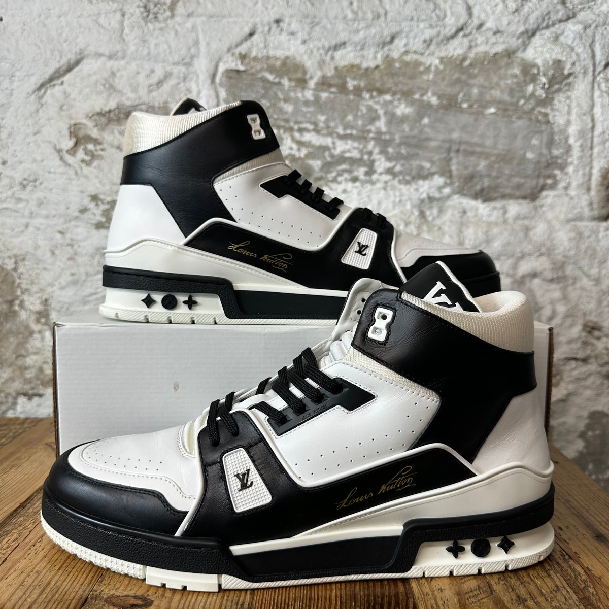 Louis Vuitton High Black White Trainer Sneaker Sz 11.5 (10LV)
