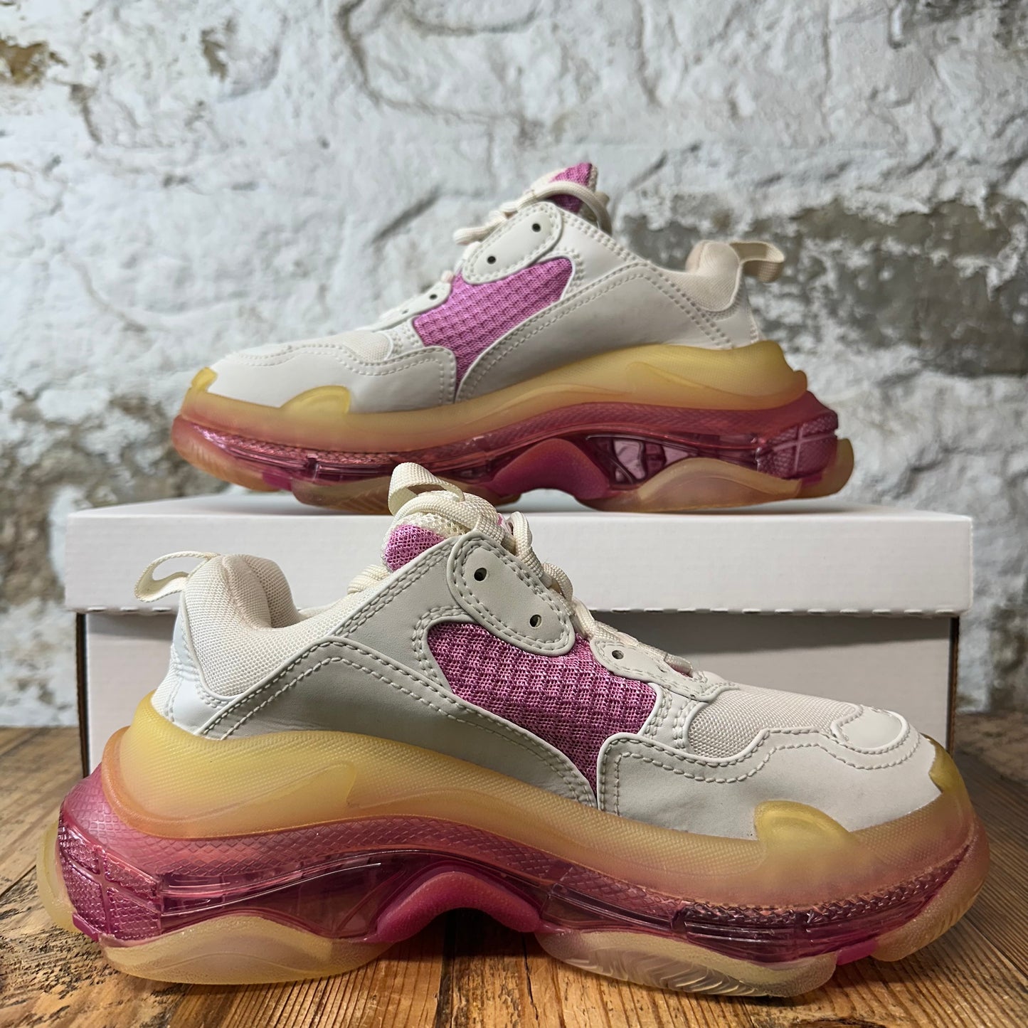 Balenciaga Triple S Cream Pink Sneaker Sz 6 (38)