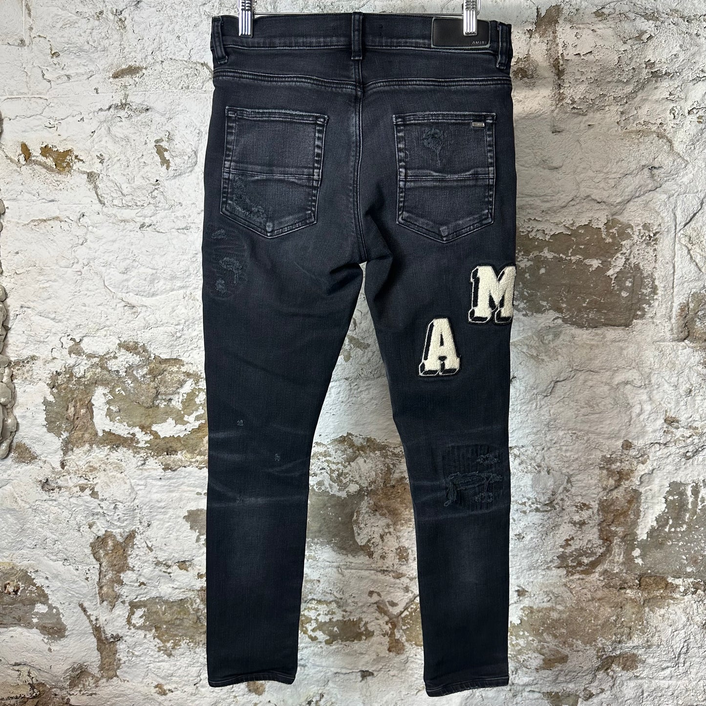 Amiri Varsity Felt Spell Distressed Denim Jeans Sz 30