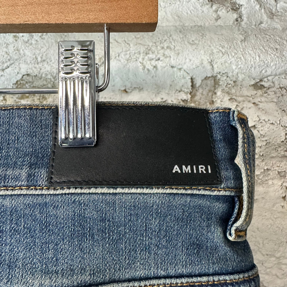 Amiri MX1 Cream Denim Paisley Thrasher Blue Denim Jeans Sz 36