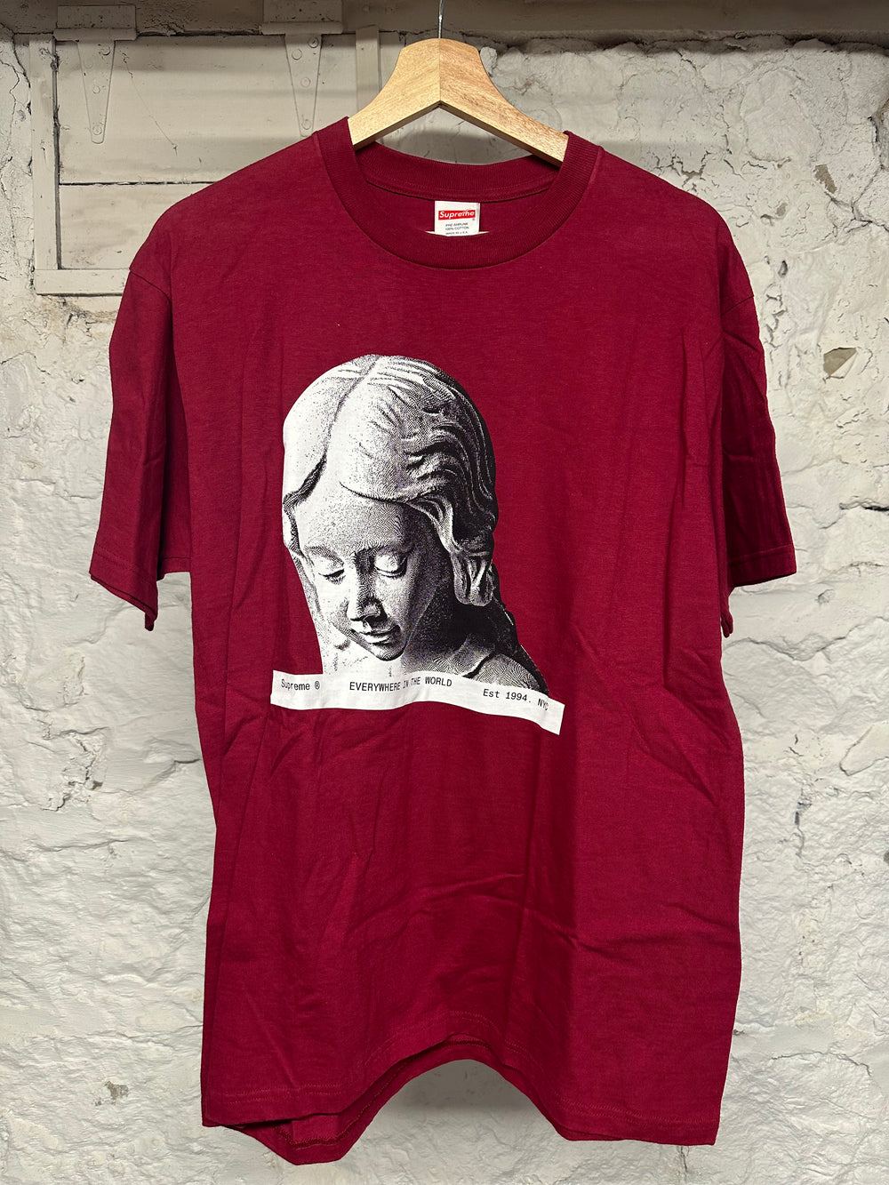 Supreme Everywhere Red T-Shirt Sz M DS
