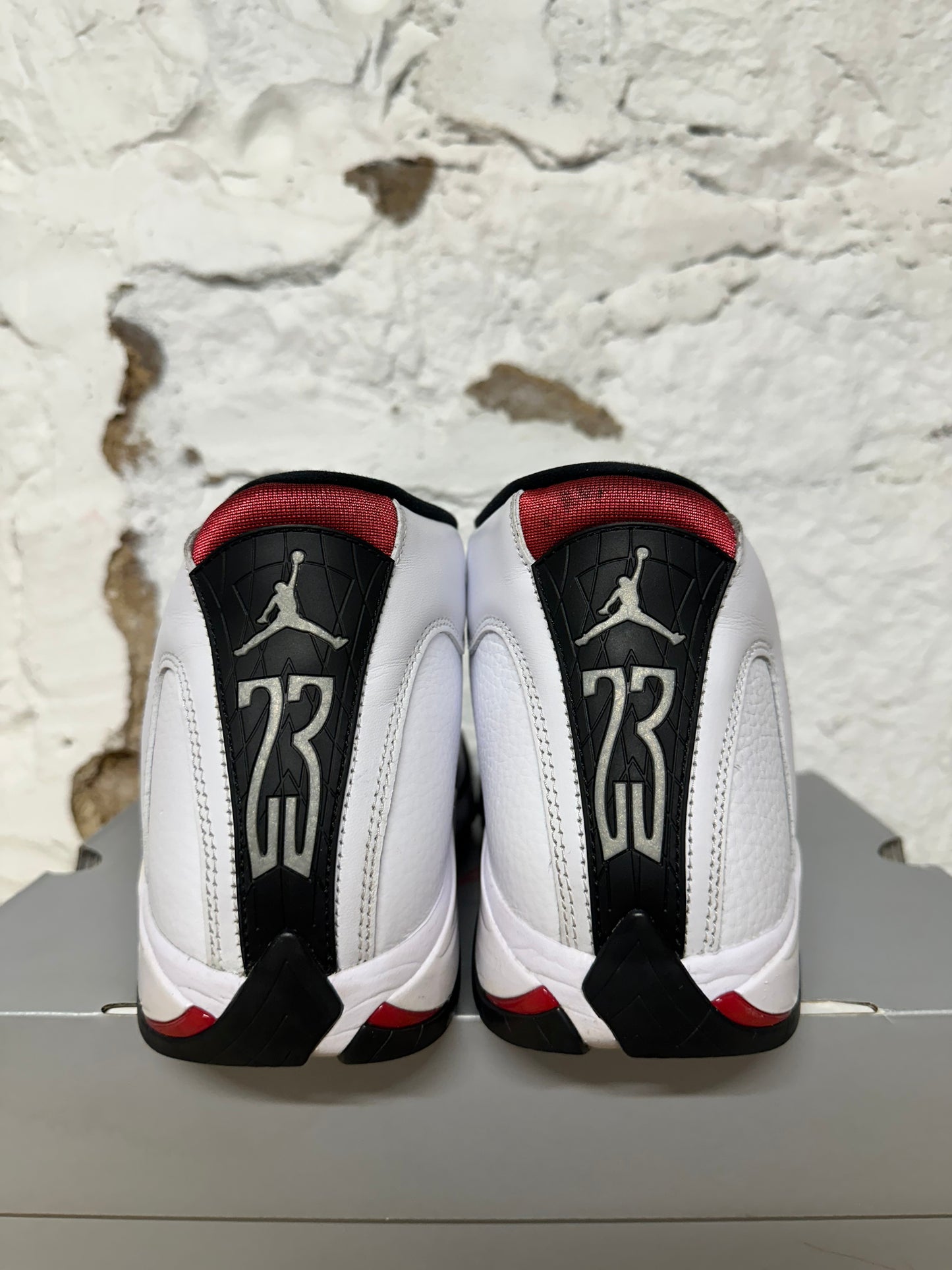 Air Jordan 14 Black Toe Sz 11